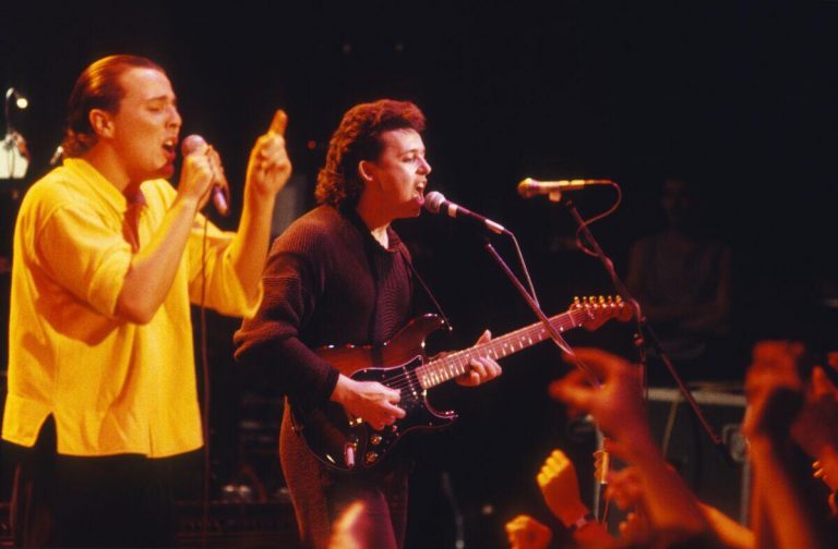 the-rock-review-supertramp-songs-from-the-big-chair