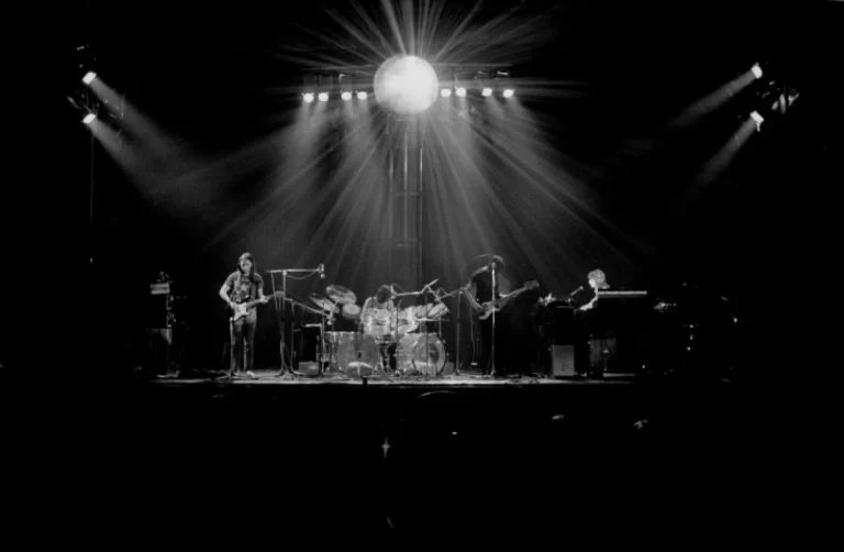 the-rock-review-pink-floyd-the-dark-side-of-the-moon