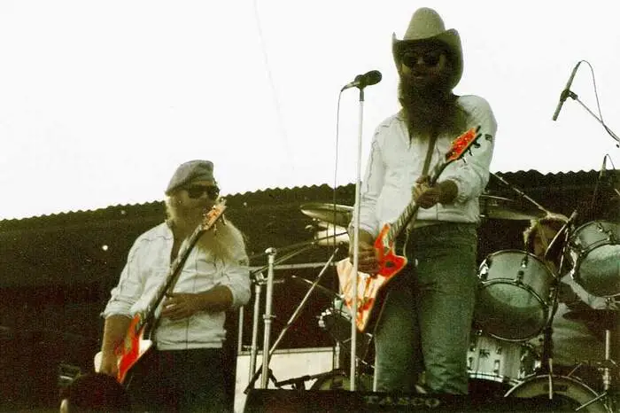 the-rock-review-zz-top-eliminator